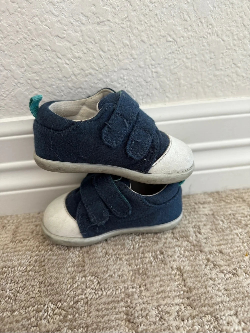 Ten Little see photos